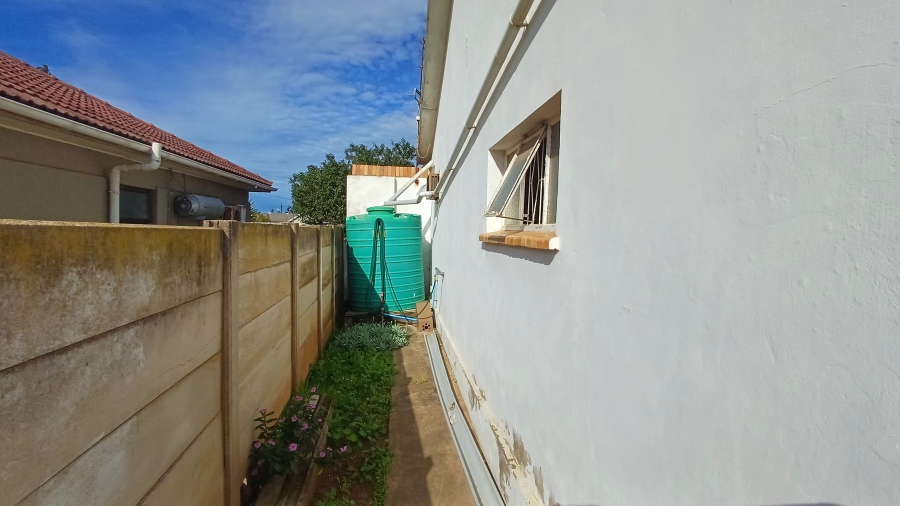 3 Bedroom Property for Sale in Retief Eastern Cape
